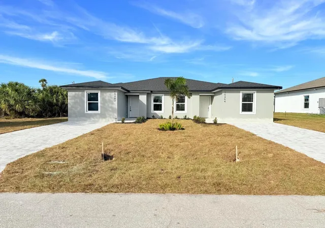 Homes for sale in Port Charlotte, FL | 17099 Carleen Ave, Port Charlotte, FL 33948 | MLS# TB8428837