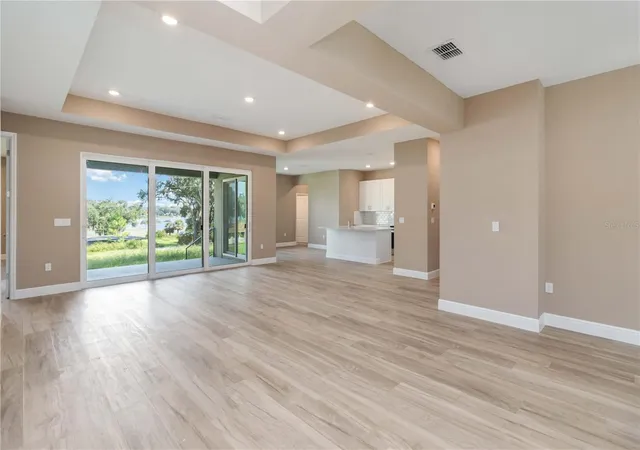 5th image of 11110 Oleander Dr, Clermont, FL 34711 | MLS# O6345456