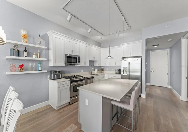 4th image of 150 E Robinson St #2008, Orlando, FL 32801 | MLS# O6345482
