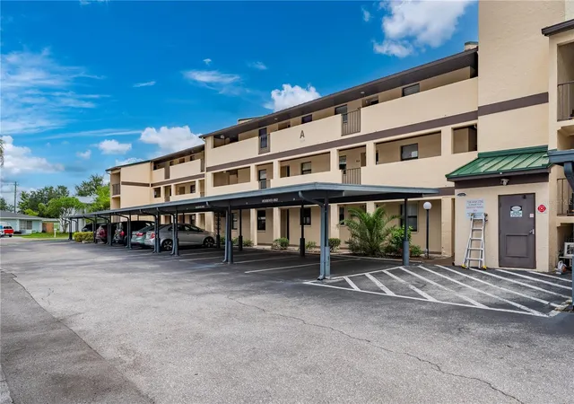 2nd image of 2395 Harbor Blvd, PORT CHARLOTTE, FL 33952
