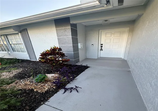 5th image of 970 Amy Ridge Ct, Kissimmee, FL 34747 | MLS# S5135005