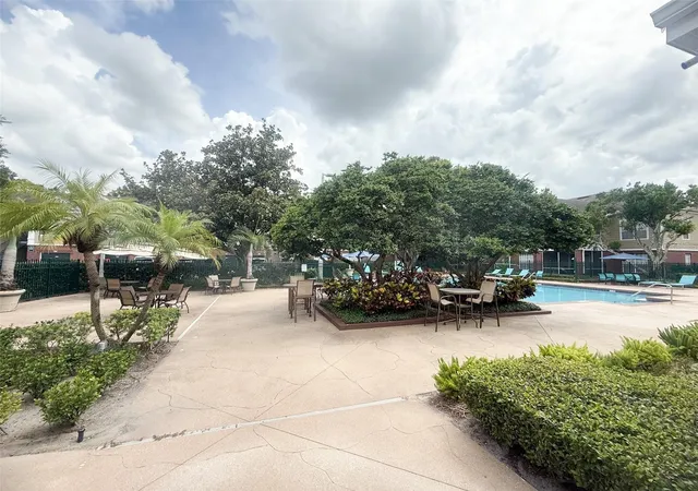 2nd image of 13003 Plantation Park Cir, ORLANDO, FL 32821