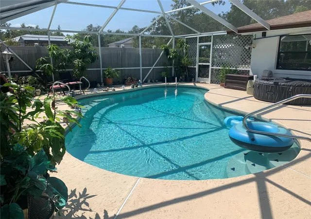 3rd image of 4308 Sw 139Th Pl, Ocala, FL 34473 | MLS# OM709915