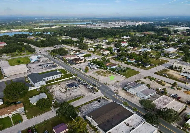 Land for sale at 104 W Central Ave, LAKE WALES, FL 33853 | MLS# K4903077