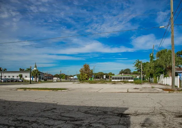 Photo 4 of Land for sale at 104 W Central Ave, Lake Wales, FL 33853 | MLS# K4903077 | Listing updated on 2026-08-05