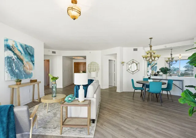 Photo 4 of Condo for sale at 1170 SE Gulf Blvd #305, Clearwater Beach, FL 33767 | MLS# TB8429549 | Listing updated on 2026-09-22