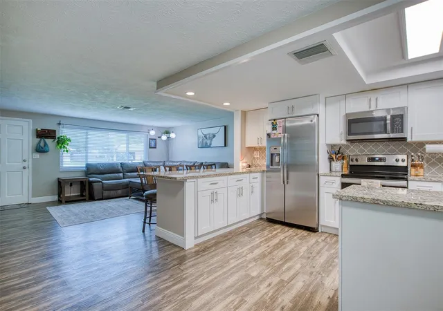 Photo 2 of Sale Pending at 1440 Wisconsin Ave, Palm Harbor, FL 34683 | MLS# W7879115 | Listing updated on 2026-08-30