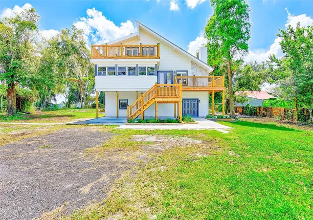 Photo 2 of Single family home for sale at 2003 W Sam Allen Rd, Plant City, FL 33565 | MLS# TB8429678 | Listing updated on 2026-07-17