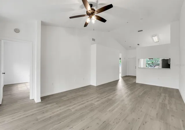 3rd image of 6635 Huntington Lakes Cir, NAPLES, FL 34119