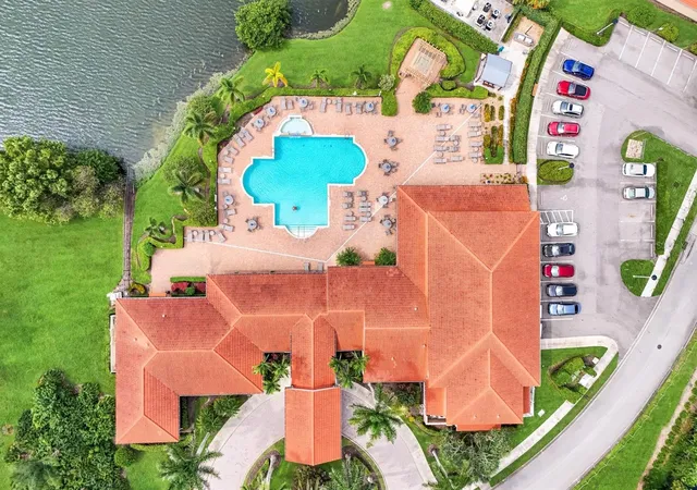 37th image of 6635 Huntington Lakes Cir #202, Naples, FL 34119 | MLS# A4665685