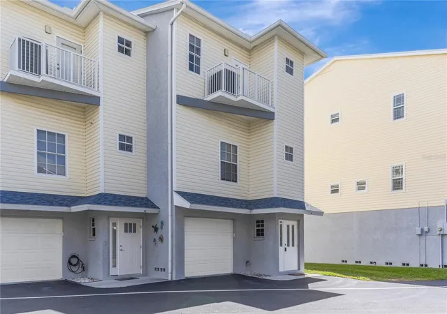 Photo 2 of Townhouse for sale at 19803 Gulf Blvd #301, Indian Shores, FL 33785 | MLS# TB8429767 | Listing updated on 2026-10-01