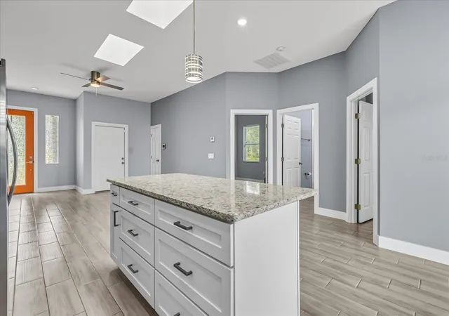 Photo 4 of Single family home for sale at 423 Vernon Ct, Kissimmee, FL 34759 | MLS# S5135083 | Listing updated on 2026-09-13