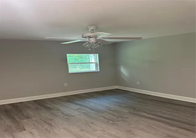 4th image of 507 Stone St, Wildwood, FL 34785 | MLS# O6346169