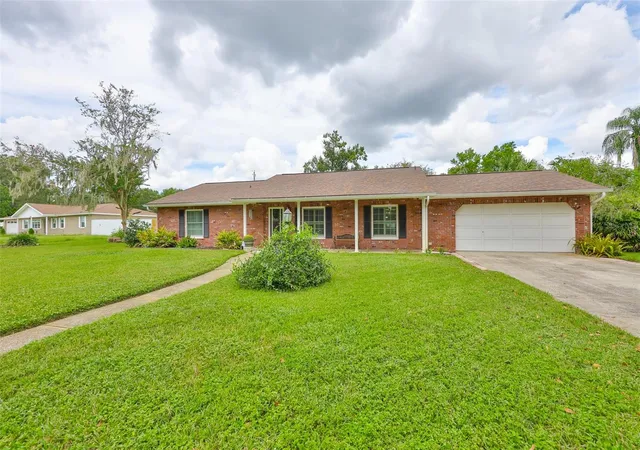 3rd image of 1408 Moss Laden Ct, Brandon, FL 33511 | MLS# TB8429909