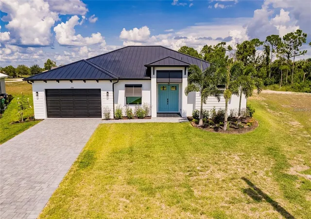 Photo 1 of Single family home for sale at 17512 Cuillagan Ct, Punta Gorda, FL 33955 | MLS# C7515174 | Listing updated on 2026-06-27