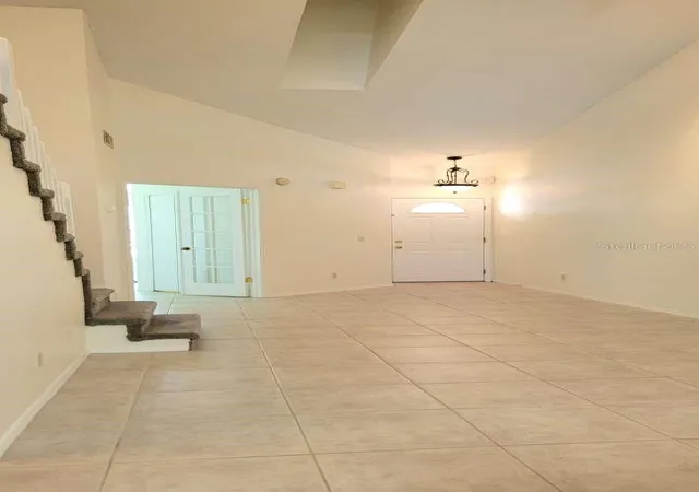 4th image of 5801 Red Cedar Ln, Tampa, FL 33625 | MLS# TB8430104