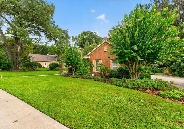 Photo 3 of Sale Pending at 5604 NW 52nd Avenue, Gainesville, FL 32653 | MLS# GC534209 | Listing updated on 2026-09-01