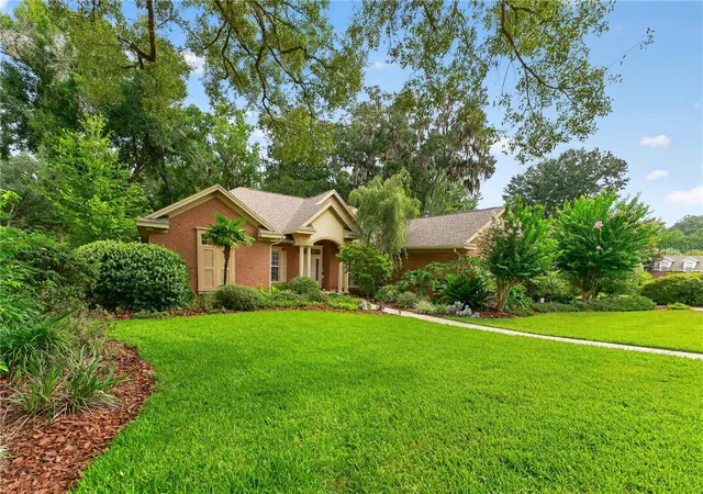 Photo 4 of Sale Pending at 5604 NW 52nd Avenue, Gainesville, FL 32653 | MLS# GC534209 | Listing updated on 2026-09-01