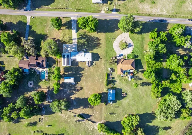 Photo 2 of Manufactured home for sale at 3122 Griffin View Dr, Lady Lake, FL 32159 | MLS# O6346488 | Listing updated on 2026-09-17