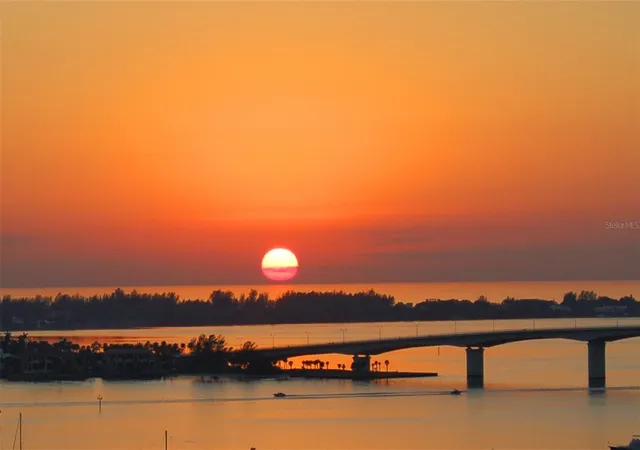 2nd image of The Ritz-Carlton Residences, SARASOTA, FL 34236