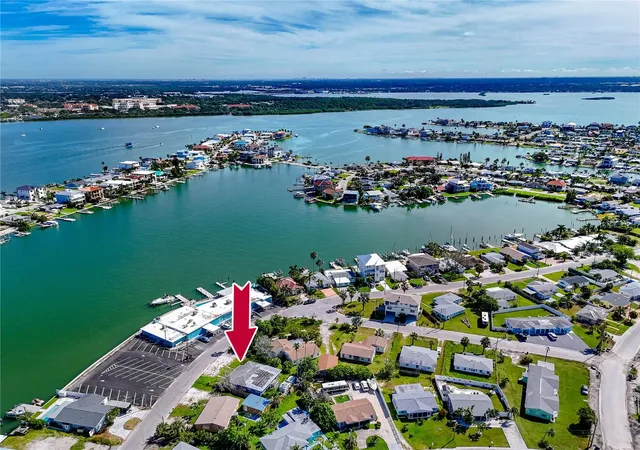 5th image of 14204 E Parsley Dr, Madeira Beach, FL 33708 | MLS# TB8430496