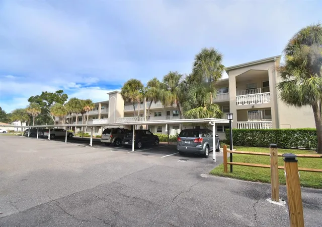 Photo 1 of Condo for sale at 940 Virginia St #108, Dunedin, FL 34698 | MLS# TB8430566 | Listing updated on 2026-10-03
