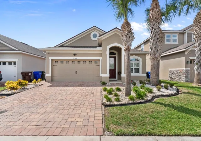 Homes for sale in Kissimmee, FL | 2542 Folio Way, Kissimmee, FL 34741 | MLS# S5135250