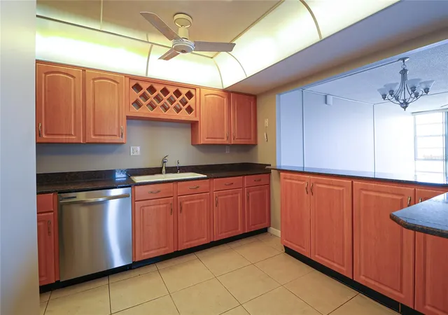Homes for sale in South Pasadena, FL | 7400 Sun Island Dr S #501, South Pasadena, FL 33707 | MLS# TB8430637