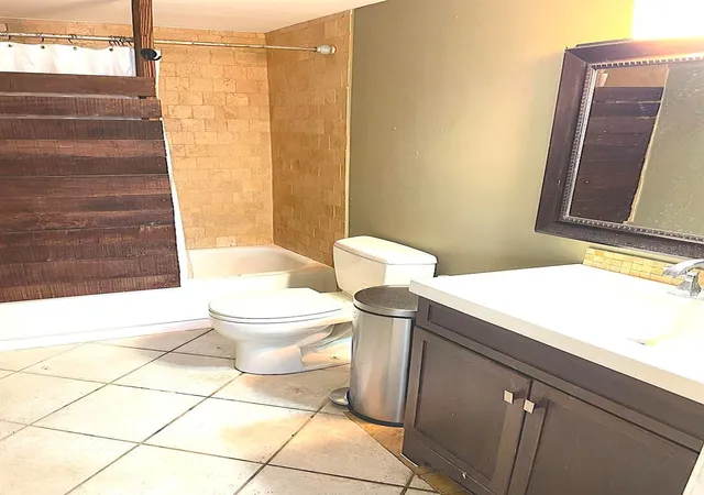 25th image of 101 S Gulfstream Ave #10B, Sarasota, FL 34236 | MLS# O6346773