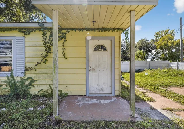 1st image of 311 S Webb Rd, Plant City, FL 33566 | MLS# TB8430698