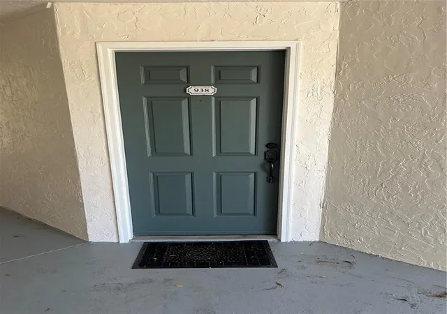 3rd image of 5132 Conroy Rd #938, Orlando, FL 32811 | MLS# O6346808