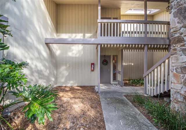 Photo 3 of Condo for sale at 163 Palm View Ct #3483/4, Haines City, FL 33844 | MLS# P4936394 | Listing updated on 2025-09-28