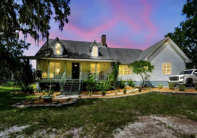 Photo 1 of Single family home for sale at 15019 Carlton Lake Rd, Wimauma, FL 33598 | MLS# TB8431020 | Listing updated on 2026-09-23