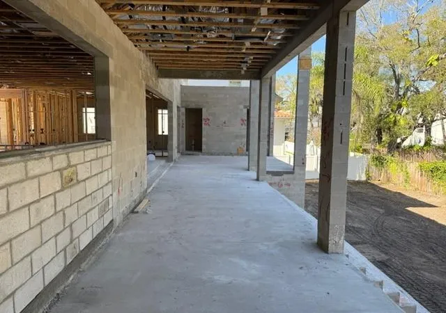 4th image of 5107 W Neptune Way, Tampa, FL 33609 | MLS# TB8431034