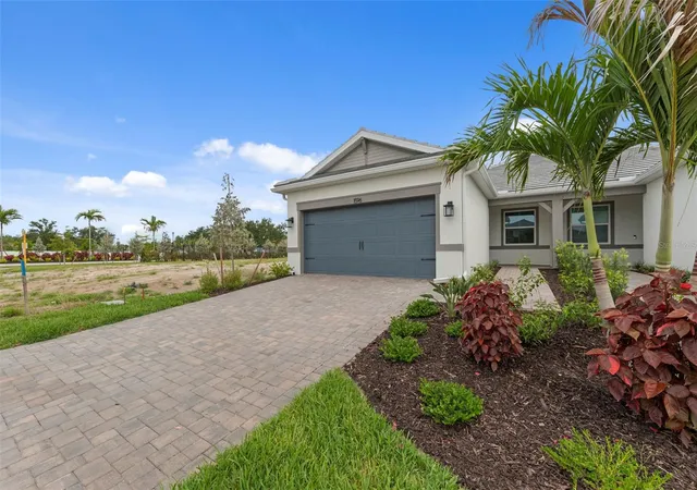 Photo 3 of House for sale at 1596 Tavira Pl, Englewood, FL 34223 | MLS# TB8431069 | Listing updated on 2026-10-04