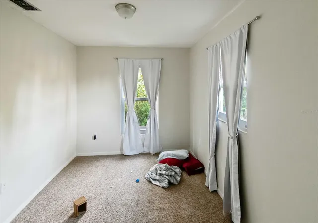 5th image of 1111 South St, Eustis, FL 32726 | MLS# TB8431138