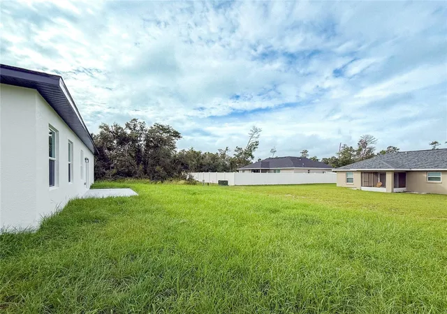 Photo 3 of Single family home for sale at 15716 Sw 46Th Avenue Rd, Ocala, FL 34473 | MLS# O6347266 | Listing updated on 2026-09-22