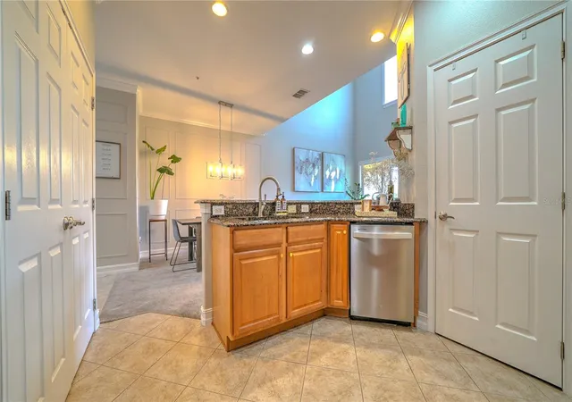 Photo 3 of Townhouse for sale at 10455 Belfry Cir, Orlando, FL 32832 | MLS# S5135410 | Listing updated on 2026-09-01