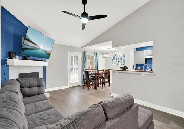 Homes for sale in Orlando, FL | 5545 Devonbriar Way #I201, Orlando, FL 32822 | MLS# O6347408