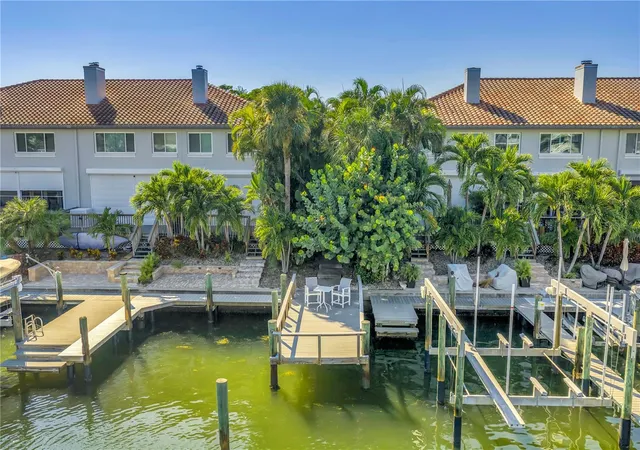 Homes for sale in Saint Petersburg, FL | 903 Pinellas Bayway S #302, Saint Petersburg, FL 33715 | MLS# TB8431555