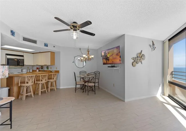 2nd image of Oceans Atrium condominium, DAYTONA BEACH, FL 32118