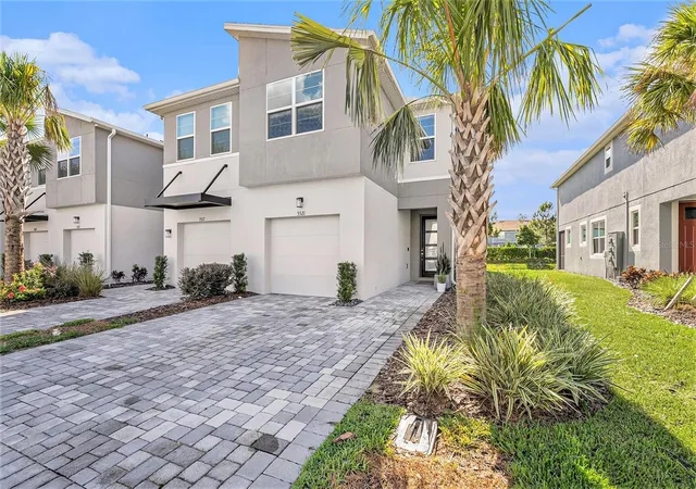 Photo 2 of Sale Pending at 5521 Brooklet Woods Dr, Wesley Chapel, FL 33545 | MLS# O6347491 | Listing updated on 2026-09-18