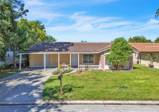Photo 1 of Single family home for sale at 10626 Deergrass Ln, Orlando, FL 32821 | MLS# O6347492 | Listing updated on 2026-10-20