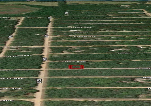 Photo 3 of Land for sale at Lot 20 Gloria Ave, Interlachen, FL 32148 | MLS# OM710361 | Listing updated on 2026-10-13