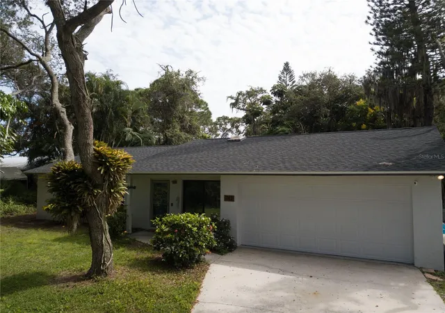 Homes for sale in Osprey, FL | 742 Harms Dr, Osprey, FL 34229 | MLS# A4666421