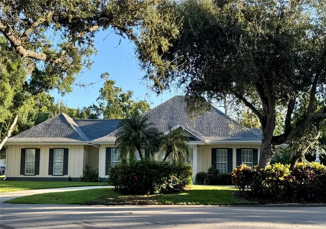 Homes for sale in Englewood, FL | 12 Golf View Dr, Englewood, FL 34223 | MLS# D6143990