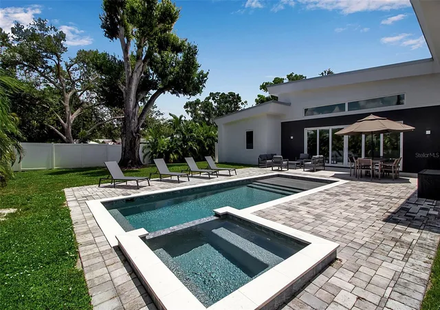 Photo 2 of Single family home for sale at 2231 Wood St, Sarasota, FL 34237 | MLS# A4666469 | Listing updated on 2026-09-15