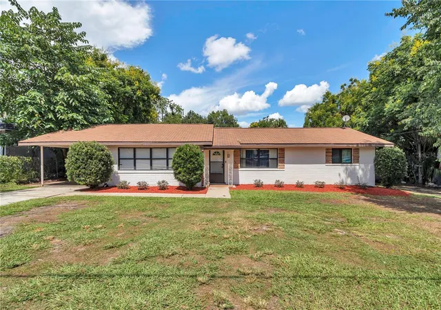 1st image of 2433 Ne 2nd St, Ocala, FL 34470 | MLS# OM710390