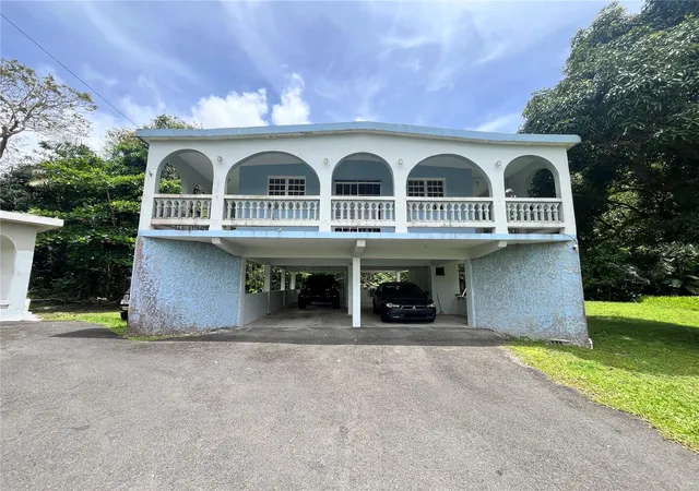 Photo 3 of Multi family home for sale at 935 Ceiba Norte, Juncos, PR 00777 | MLS# PR9116324 | Listing updated on 2026-09-26
