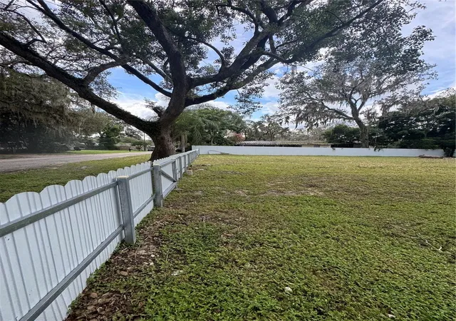 Photo 2 of Land for sale at 2211 Keuka Ave, Leesburg, FL 34748 | MLS# G5102589 | Listing updated on 2026-09-02